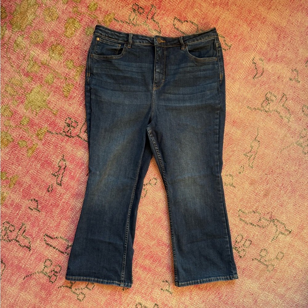 Soft Surroundings Dark Wash High Rise Cropped Flare Jeans Size 16 Petite *flaw*